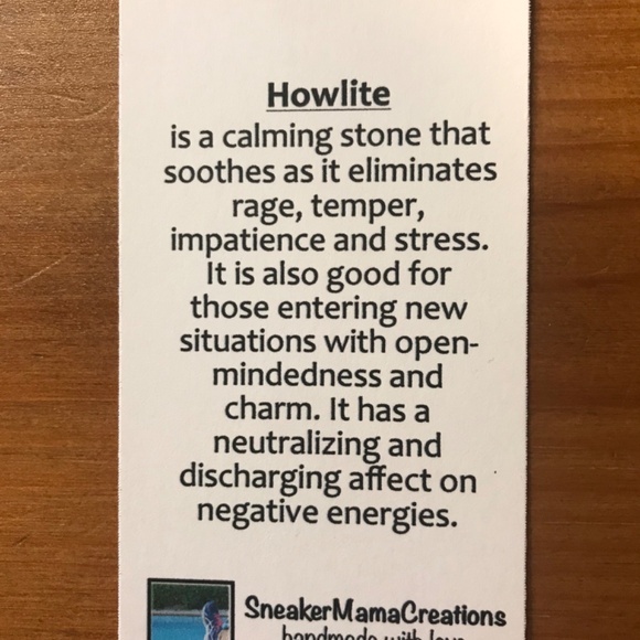 Howlite necklace - 16 inches with heishi and silver beads - HANDMADE - Picture 2 of 6